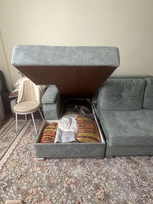 Продается угловой диван