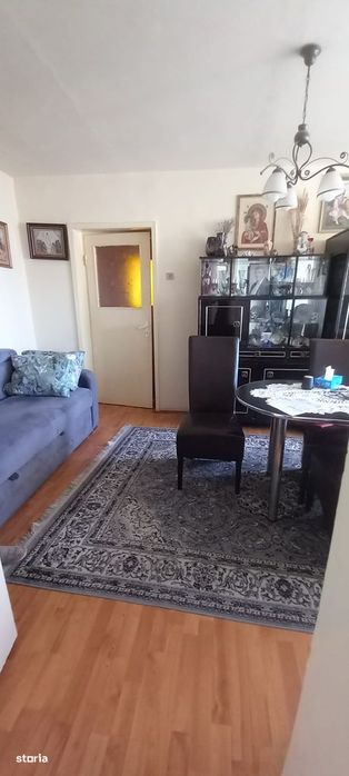 Apartament 3 camere de vânzare – Zona Clinica Haller, Zalău