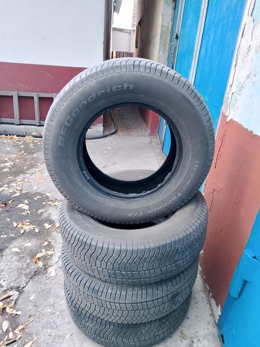 Продам болоны 235/70/16 цена 50000