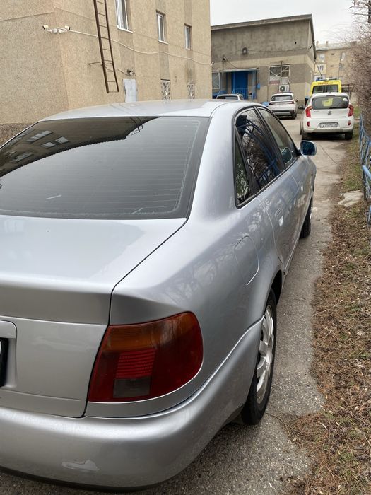 Ауди А4 Автомат Газ бензин