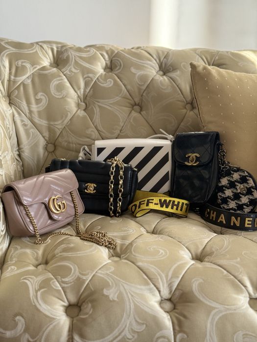 Vand set 4 piese  genti lux Gucci Chanel off-white originale