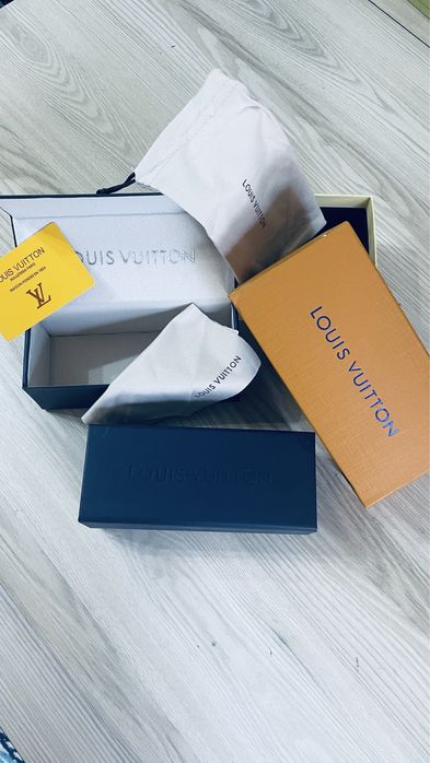 Футляр для очков. Көзілдірік қорабы.