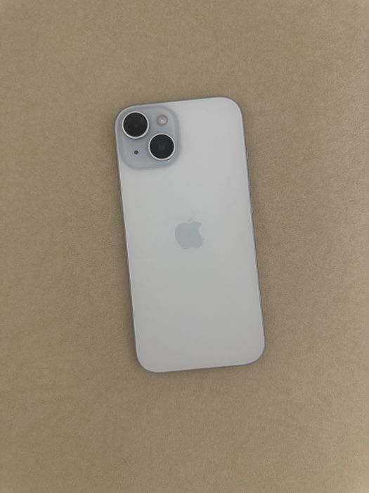 Iphone 15 светло голубой