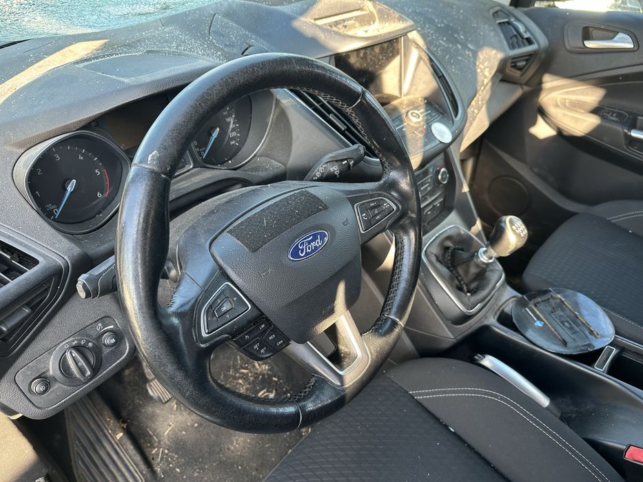 Faruri xenon Ford Grand C-max facelift daylight 2016 far stanga far dreapta
