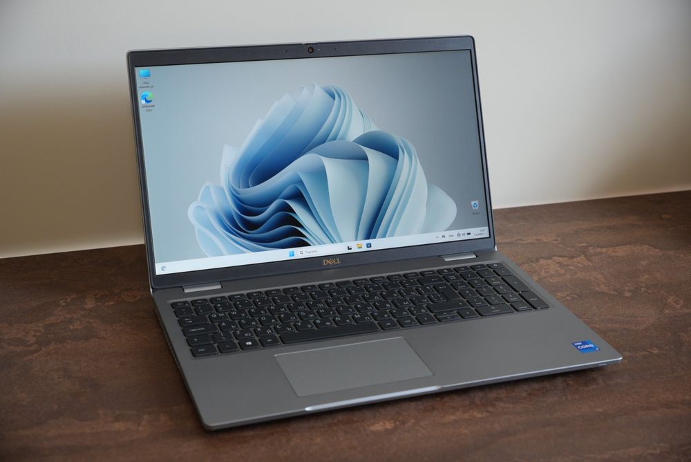 Dell Latitude 5520 i7-1165G7 32GB RAM 512GB SSD