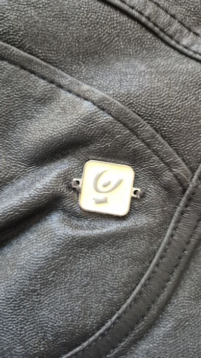 Дамски панталони от истинска кожа