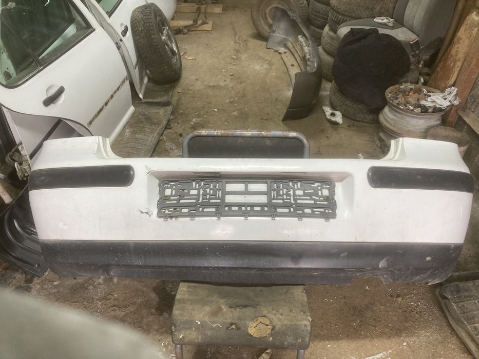 Кузовные детали на Гольф 4