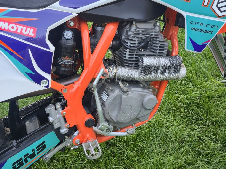 Эндуро Geon  GNS-250
