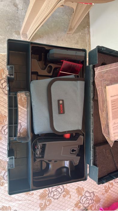 Laser 3 Linii BoschGLL 3-80 + LR6