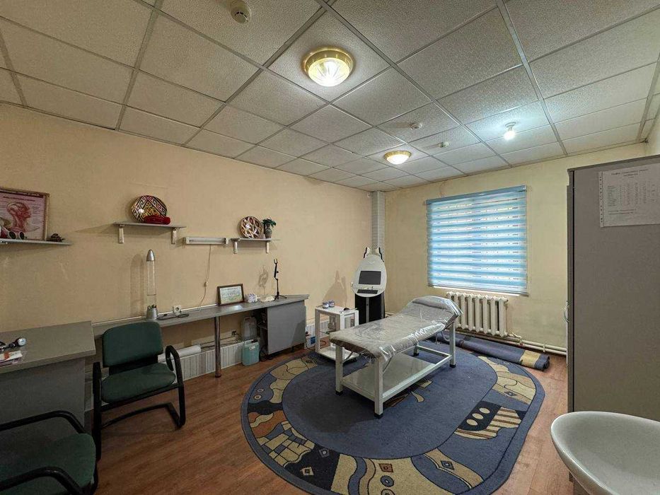 Продается 3-х этажное Здание, 1.178 м2, Караташ (87648)