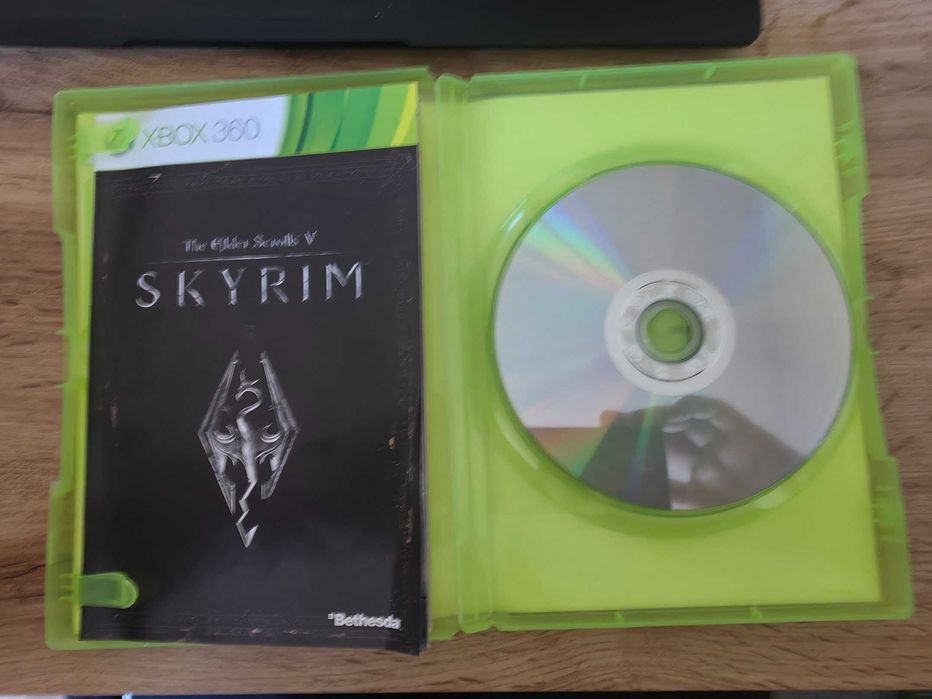 The Elder Scrolls V: Skyrim за Xbox 360 | Книжка + карта | Тествана и работи отлично