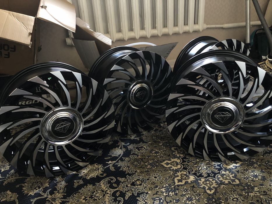 4титанкы покрышкымен