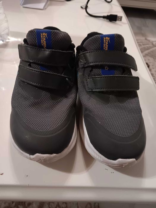 Детски маратонки 27номер nike