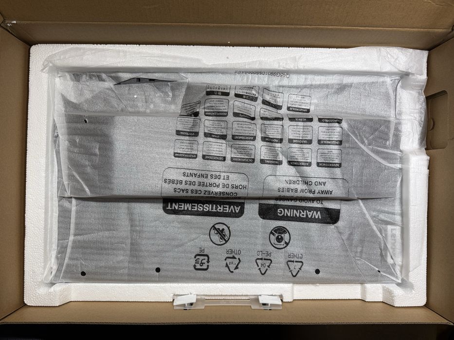 Monitor LED VA Lenovo 23.8", Full HD, Freesync, HDMI, Negru, L24e-20