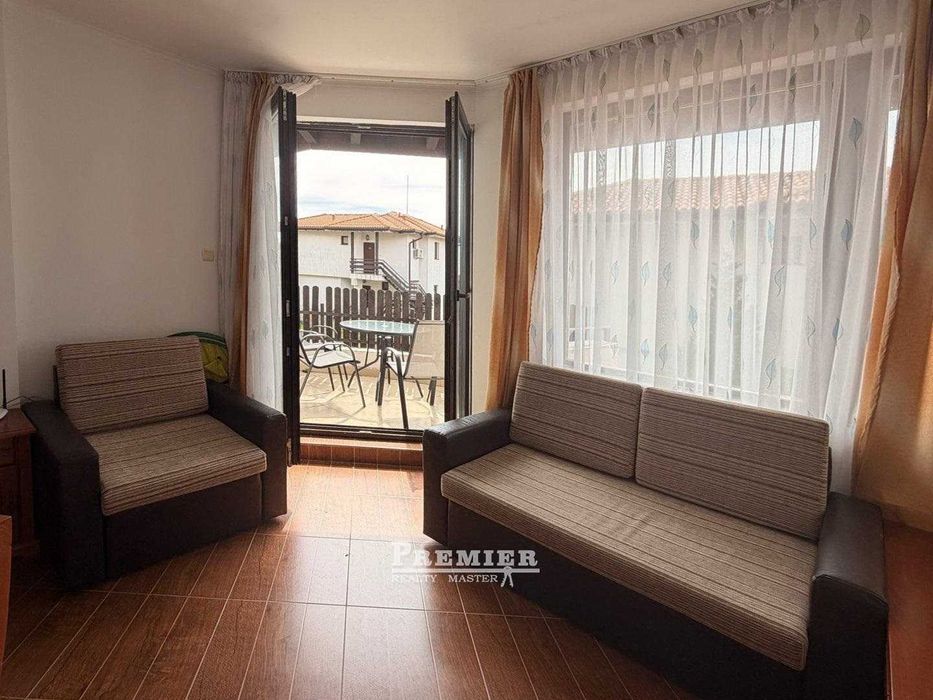 Просторен тристаен апартамент