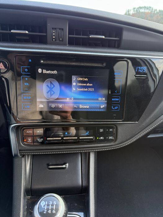 Toyota Auris 2016 1.6 D4-D