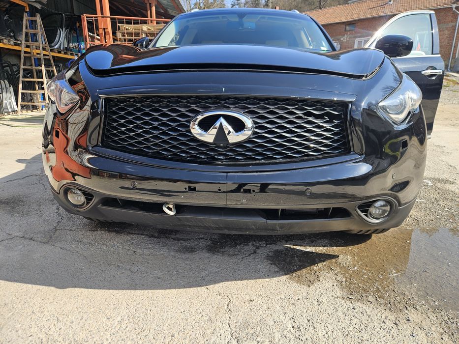 Предна броня за Inginiti Qx Fx