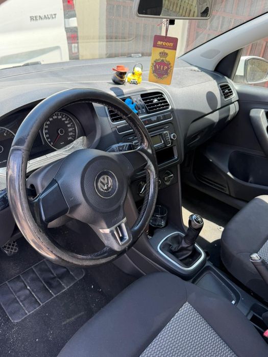 VOLKSWAGEN Polo 2011 — imagine 5