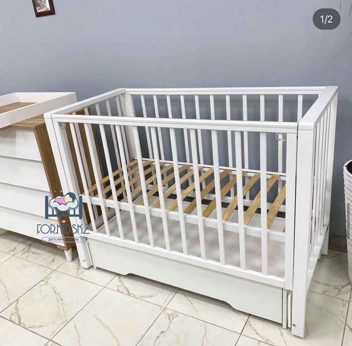 Продам детскую кроватку