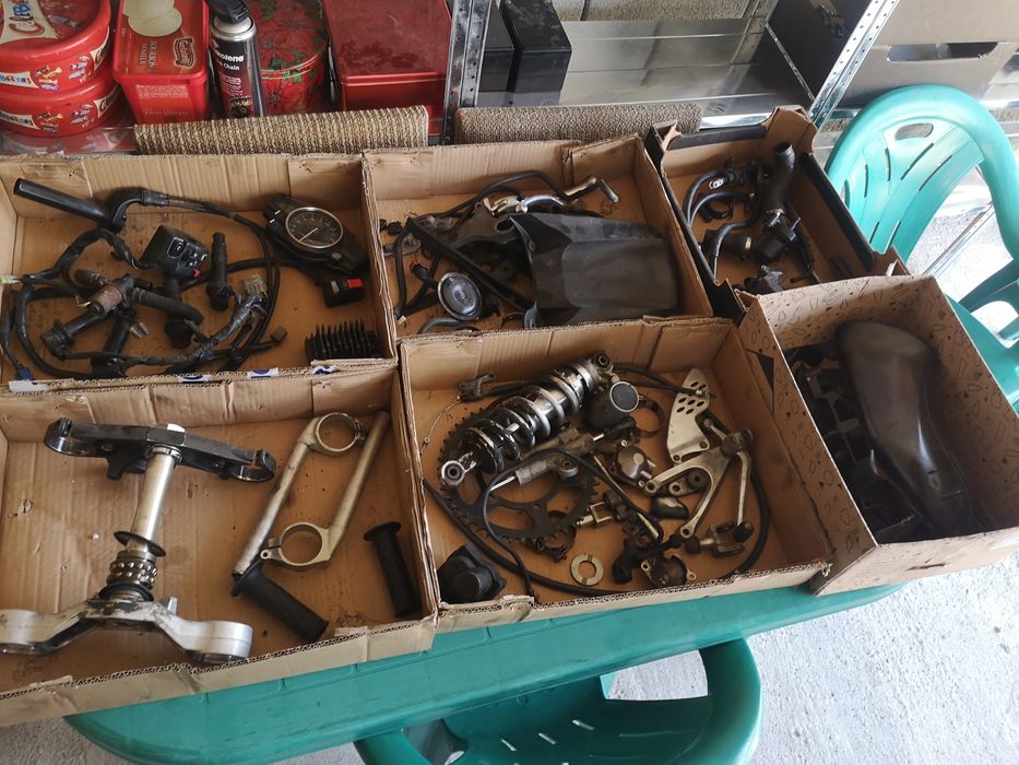 Yamaha r1 2004  2006 на части