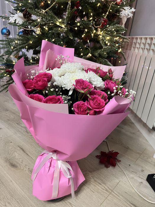 Букеты цветов б/у