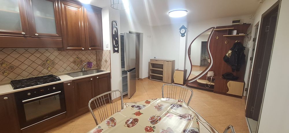 Persoana fizica inchiriez Ap 3 cam