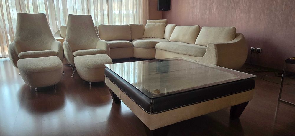 Диван Ъглов, Два Фотьойла и две табуретки Rolf Benz - Germany, Холна маса - Italy