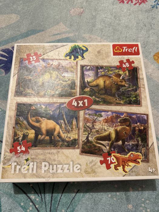 4 puzzles cu dinozauri