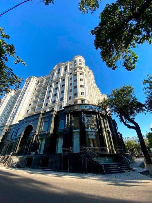 Продаётся Нежилое! ЖК  Мухташам, 1-Этаж, Юнусабад, Ор-р метро Минор