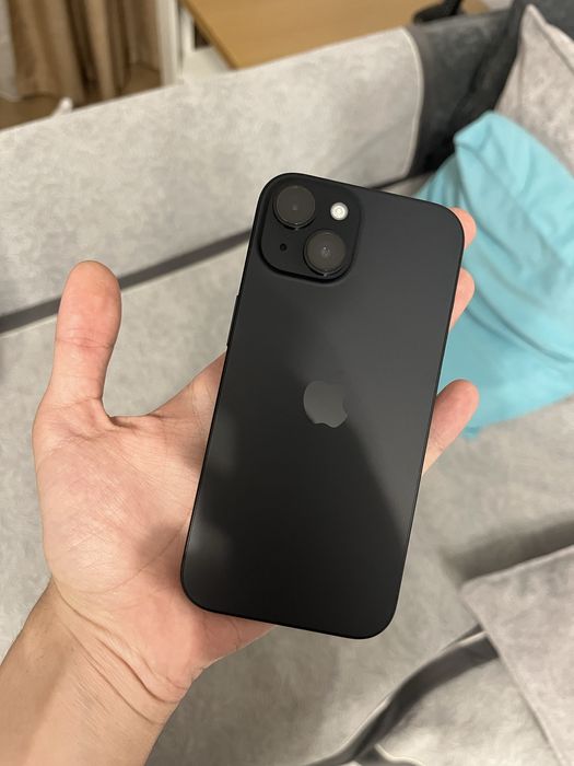 Смартфон Apple iPhone 15 Black 128GB