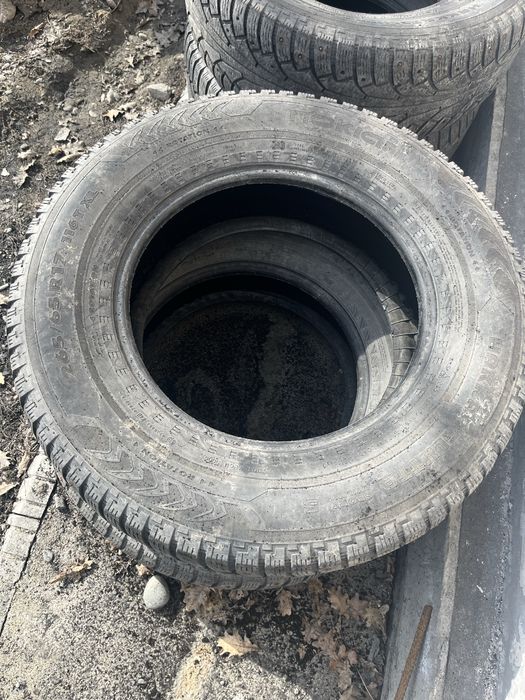 Продам Шины зимние