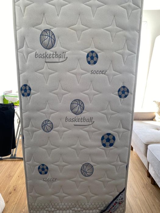 Продам матрас артопедический