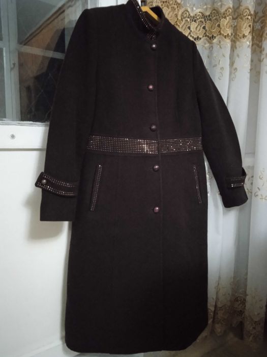 Пальто из теплого драпа,размер 48