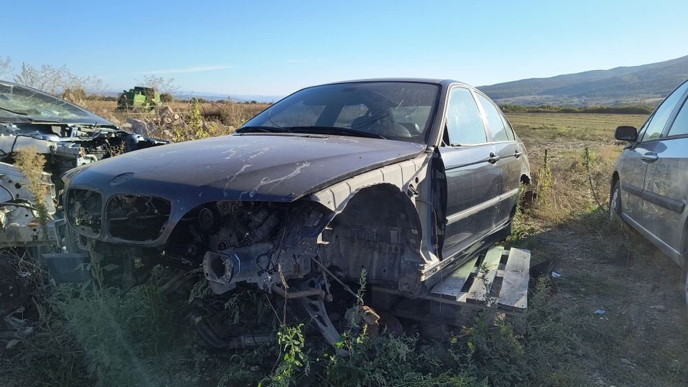 Dezmembrez Ford Mondeo mk3, BMW E46 facelift, BMW E61