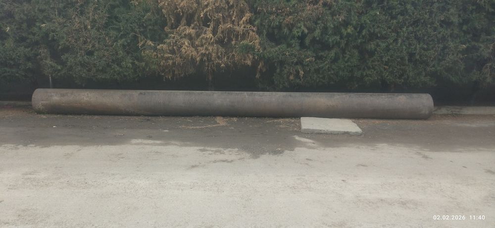 Продается металлическая труба.
