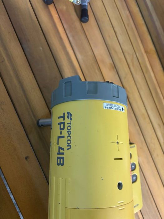 Nivela laser canalizare Topcon TP- L4B ca nou