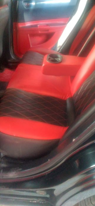 Крайслер-300. Американская авто люкс.