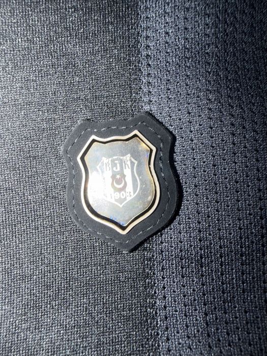 Футболни фланелки