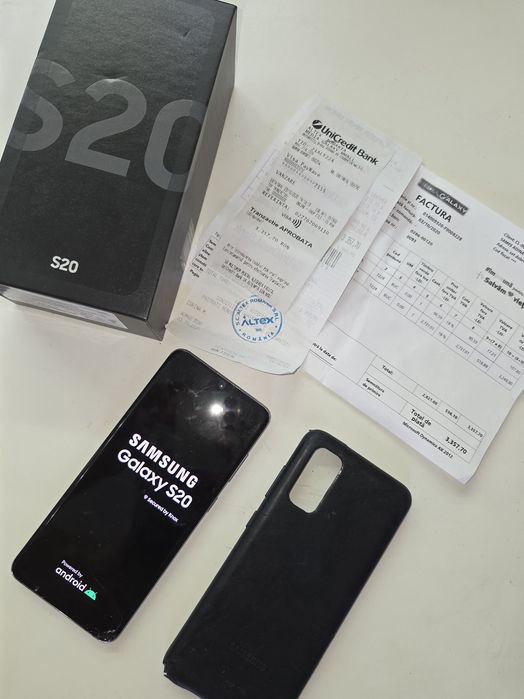 Vand Samsung Galaxy S20 5G 128 GB 8 GB Display spart