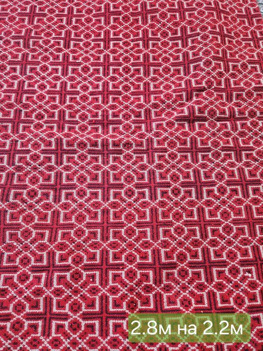 Вълнено тъкани килими и покривала