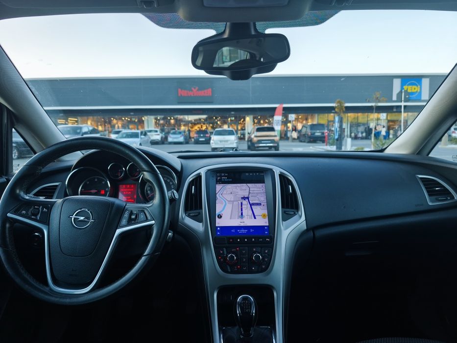 OPEL Astra 2010 — imagine 5