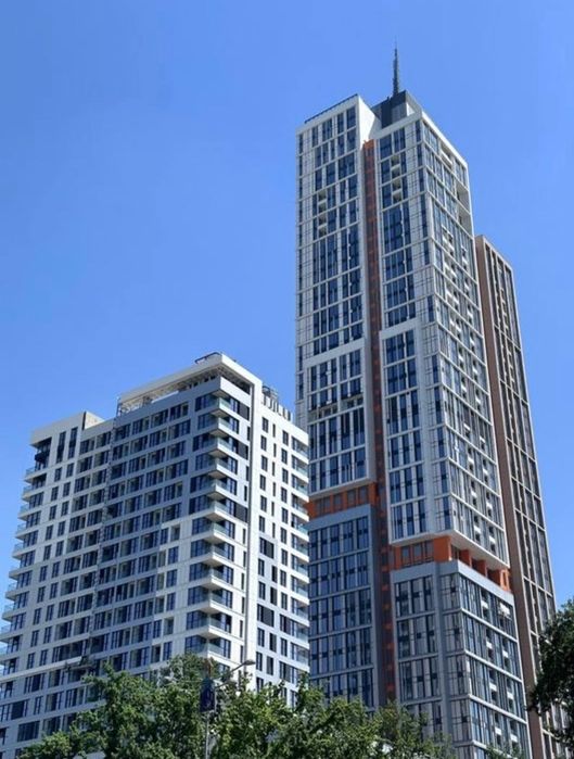 Продается жк Nest one коробка