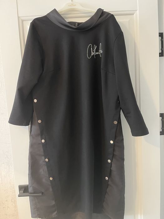 Платье черное красивое