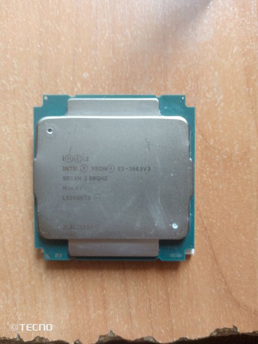 Intel xeon e5 2683v3