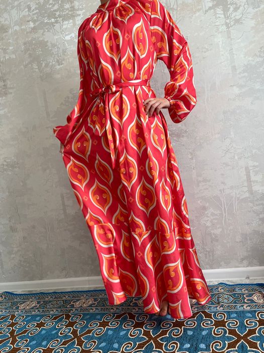 көйлек сатылады,бешпент,орамал т.б