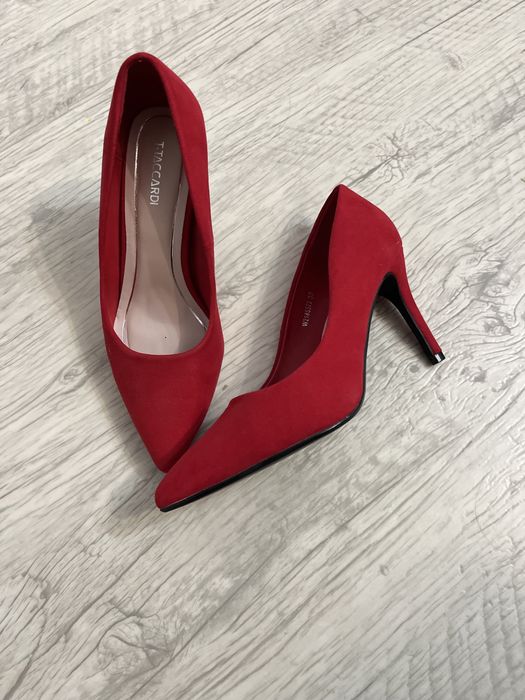 Туфли на девочку