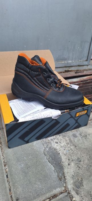 Мъжки работни обувки