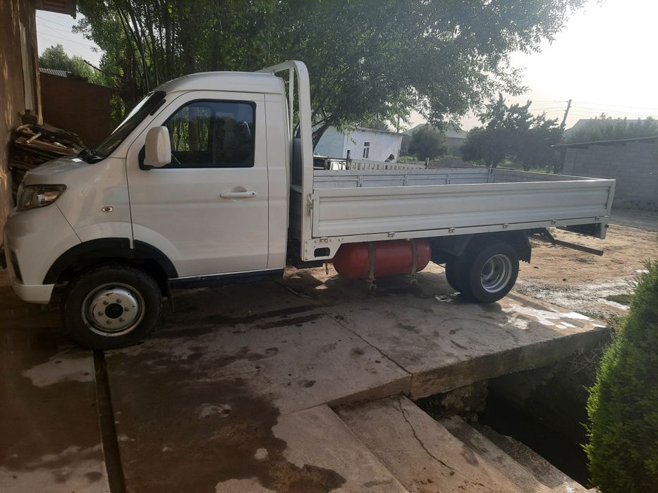 Sheneray T50 sotiladi