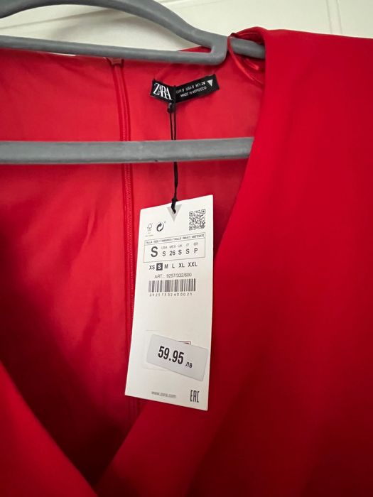 Zara червена мини рокля, размер S *нова*