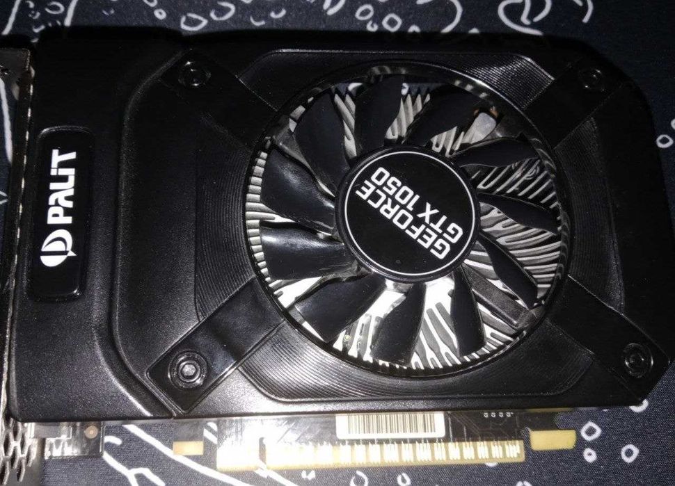 Видеокарта GTX 1050 2gb